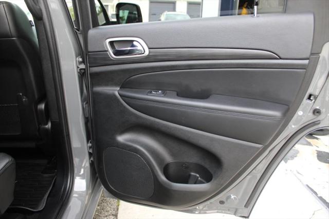 2022 Jeep Grand Cherokee Laredo X 4x4