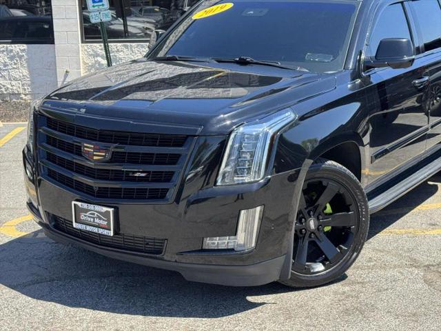 2019 Cadillac Escalade ESV Luxury