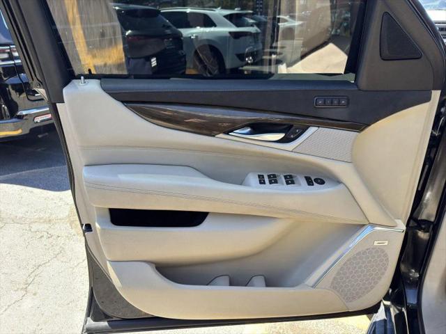 2019 Cadillac Escalade ESV Luxury