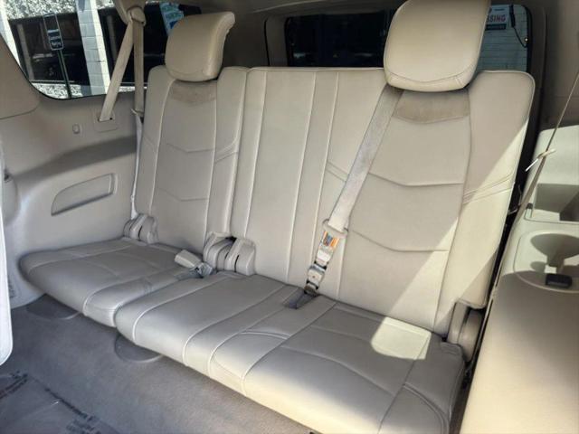 2019 Cadillac Escalade ESV Luxury