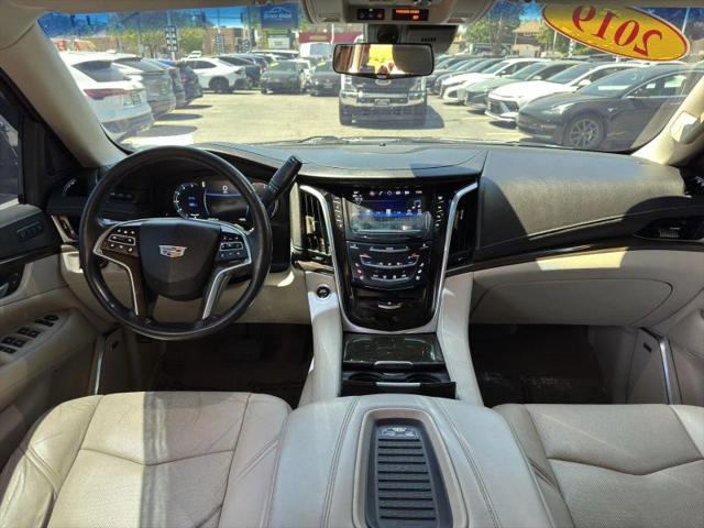 2019 Cadillac Escalade ESV Luxury
