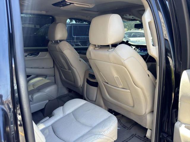 2019 Cadillac Escalade ESV Luxury