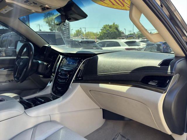 2019 Cadillac Escalade ESV Luxury