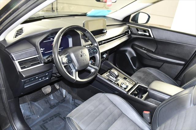 2025 Mitsubishi Outlander PHEV SE S-AWC