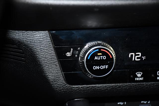 2025 Mitsubishi Outlander PHEV SE S-AWC