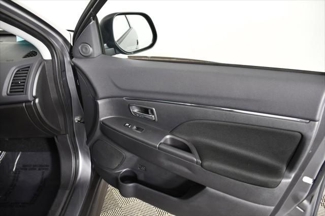 2025 Mitsubishi Outlander Sport 2.0 ES AWC