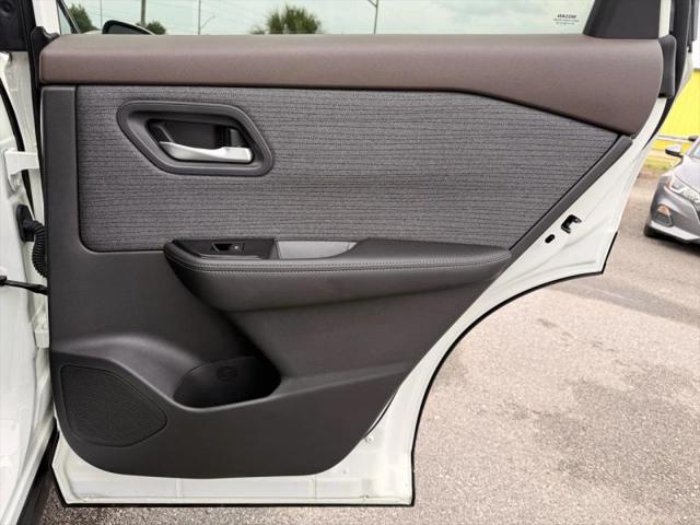 2023 Nissan Rogue SV FWD