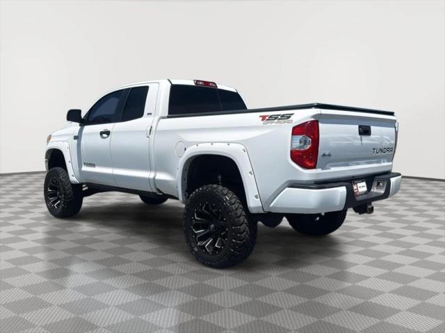 2016 Toyota Tundra SR5 5.7L V8