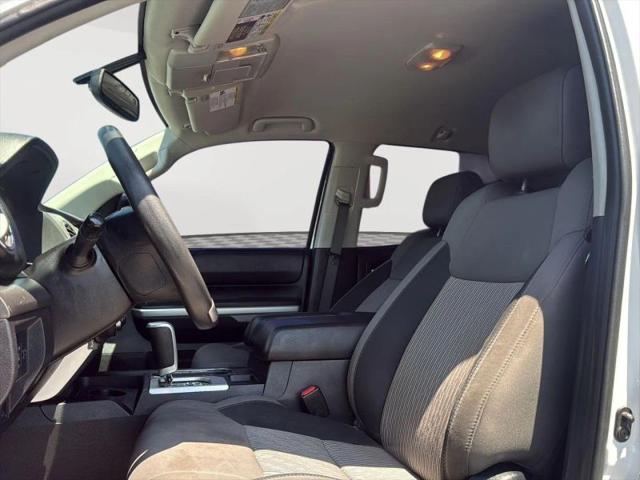 2016 Toyota Tundra SR5 5.7L V8