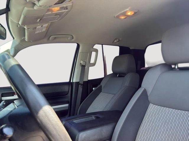 2016 Toyota Tundra SR5 5.7L V8
