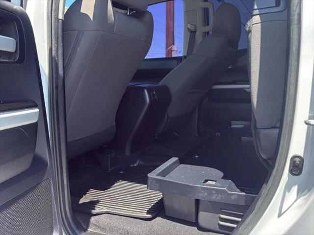 2016 Toyota Tundra SR5 5.7L V8