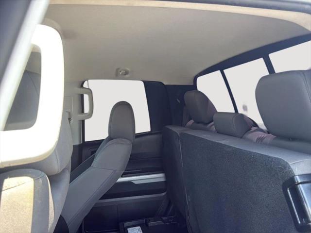 2016 Toyota Tundra SR5 5.7L V8