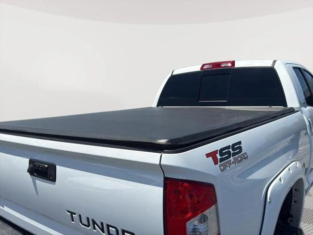 2016 Toyota Tundra SR5 5.7L V8