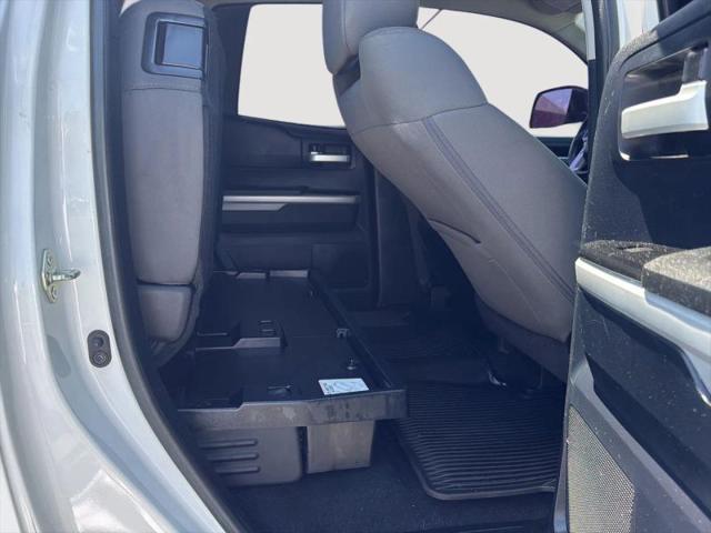 2016 Toyota Tundra SR5 5.7L V8