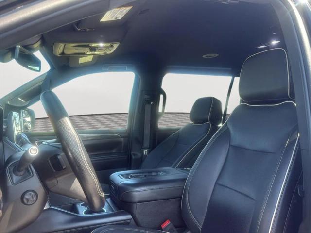 2023 GMC Yukon XL 2WD SLT