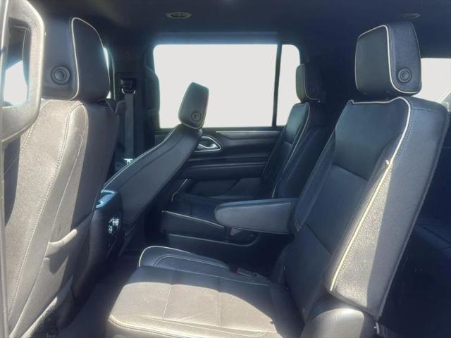 2023 GMC Yukon XL 2WD SLT
