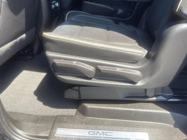 2023 GMC Yukon XL 2WD SLT