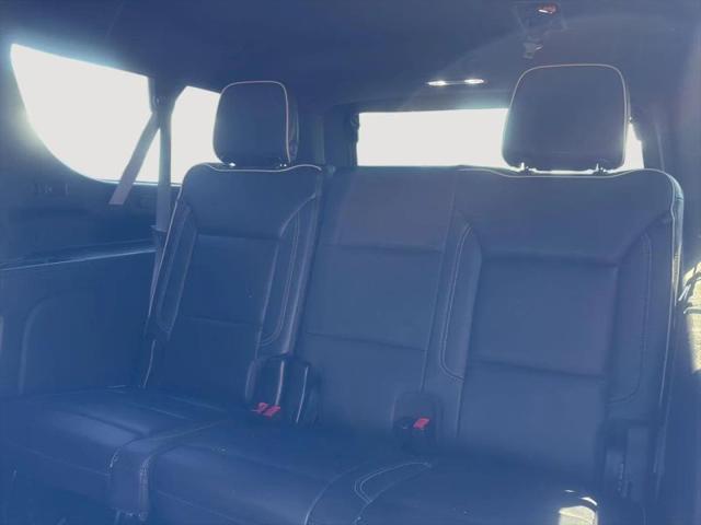 2023 GMC Yukon XL 2WD SLT