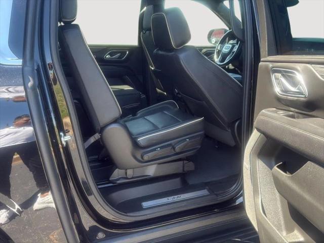 2023 GMC Yukon XL 2WD SLT