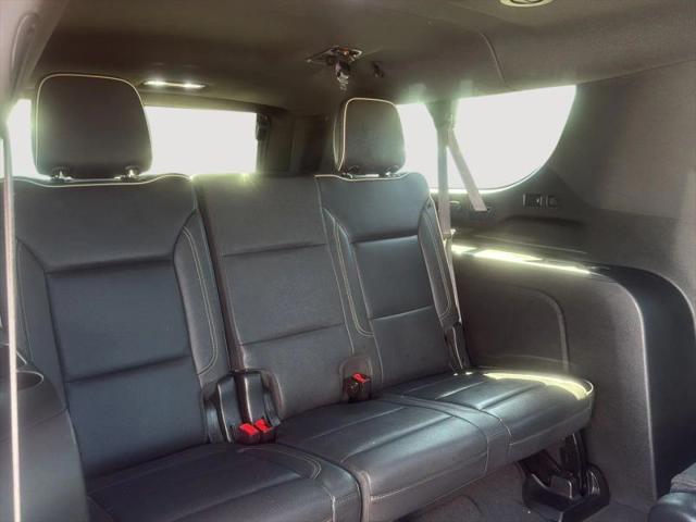 2023 GMC Yukon XL 2WD SLT