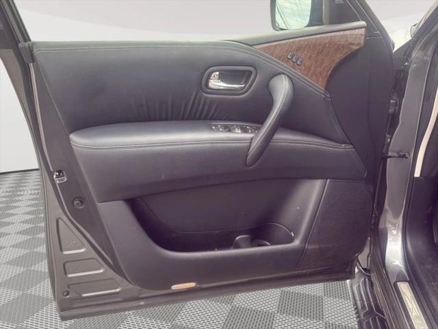 2016 INFINITI QX80 Base