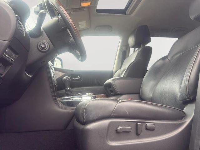 2016 INFINITI QX80 Base