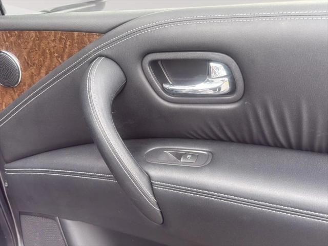2016 INFINITI QX80 Base