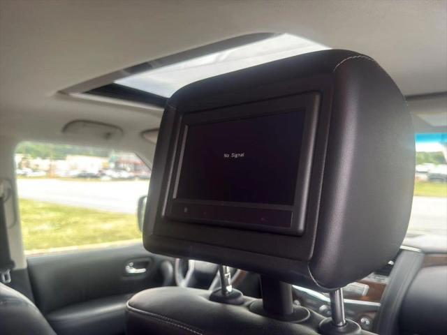 2016 INFINITI QX80 Base