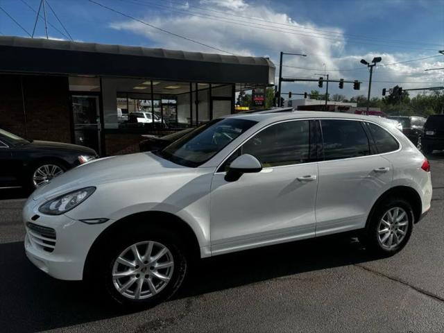 2013 Porsche Cayenne Base