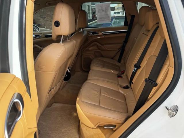 2013 Porsche Cayenne Base