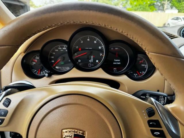 2013 Porsche Cayenne Base