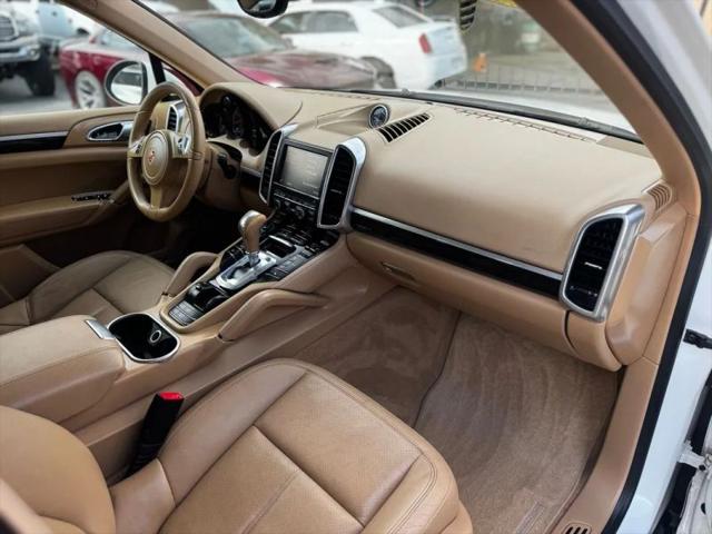 2013 Porsche Cayenne Base