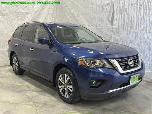 2019 Nissan Pathfinder SV