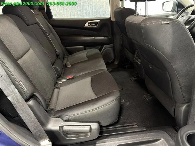 2019 Nissan Pathfinder SV