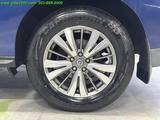 2019 Nissan Pathfinder SV