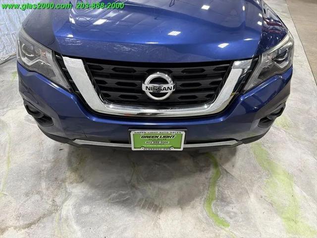 2019 Nissan Pathfinder SV