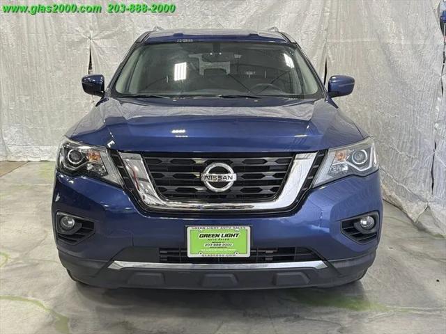 2019 Nissan Pathfinder SV