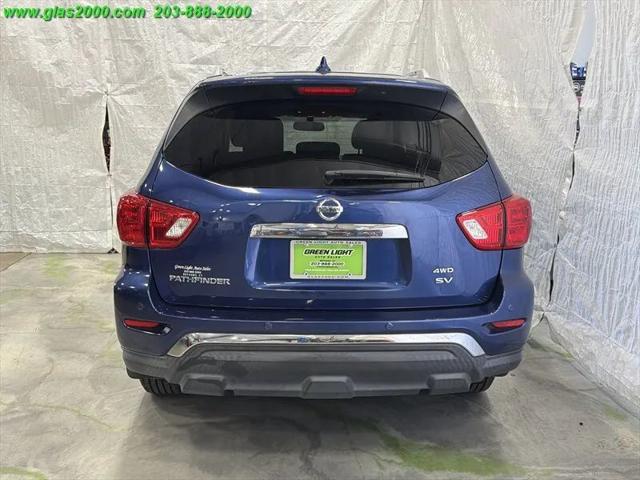 2019 Nissan Pathfinder SV