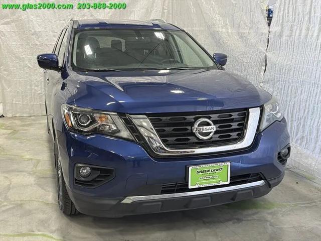 2019 Nissan Pathfinder SV