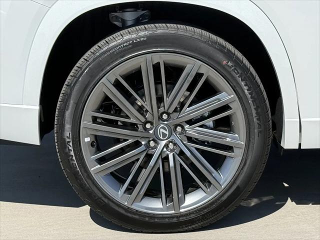 2026 Lexus TX Luxury