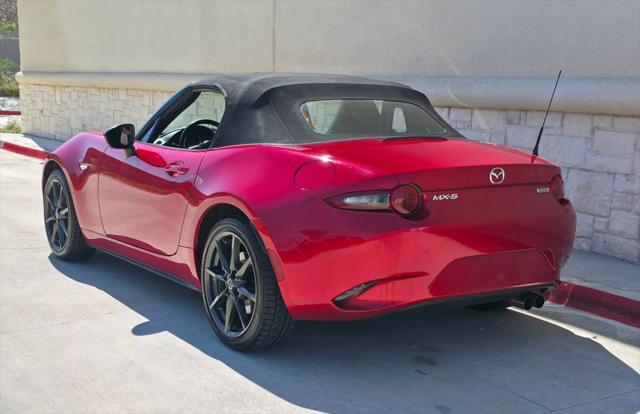 2017 Mazda MX-5 Sport