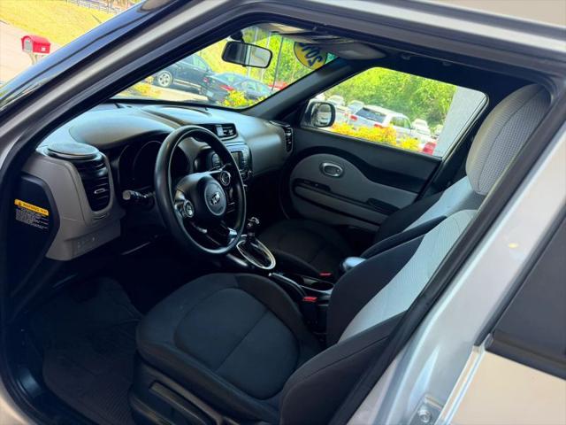 2018 Kia Soul Base