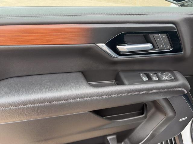 2025 GMC Yukon XL 4WD Denali