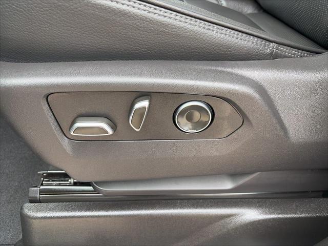 2025 GMC Yukon XL 4WD Denali