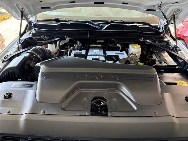 2024 Ram 2500 Tradesman Crew Cab 4x4 8' Box