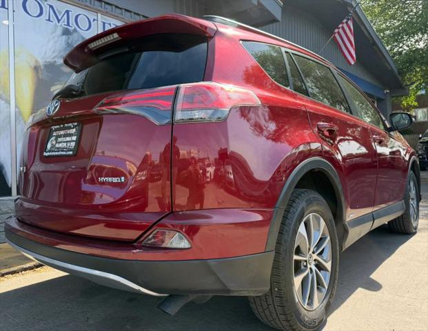 2018 Toyota RAV4 Hybrid LE
