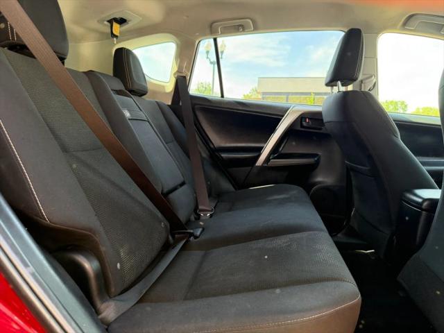 2018 Toyota RAV4 Hybrid LE