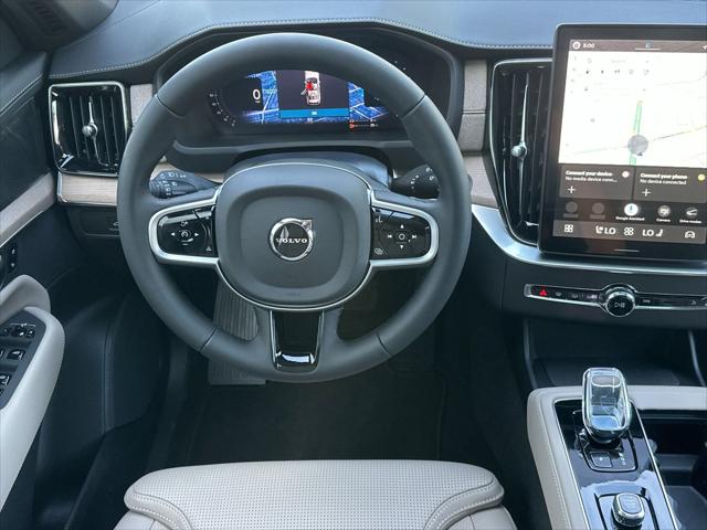 2026 Volvo XC90 Plug-In Hybrid Ultra, T8 AWD, Electric/Gasoline, Bright, 7 Seats