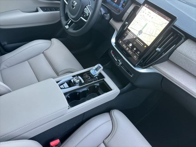 2026 Volvo XC90 Plug-In Hybrid Ultra, T8 AWD, Electric/Gasoline, Bright, 7 Seats