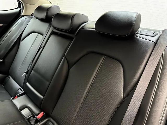 2023 Genesis G70 2.0T AWD